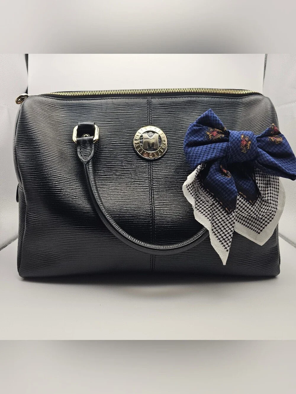Metrocity Black Textured Leather Satchel